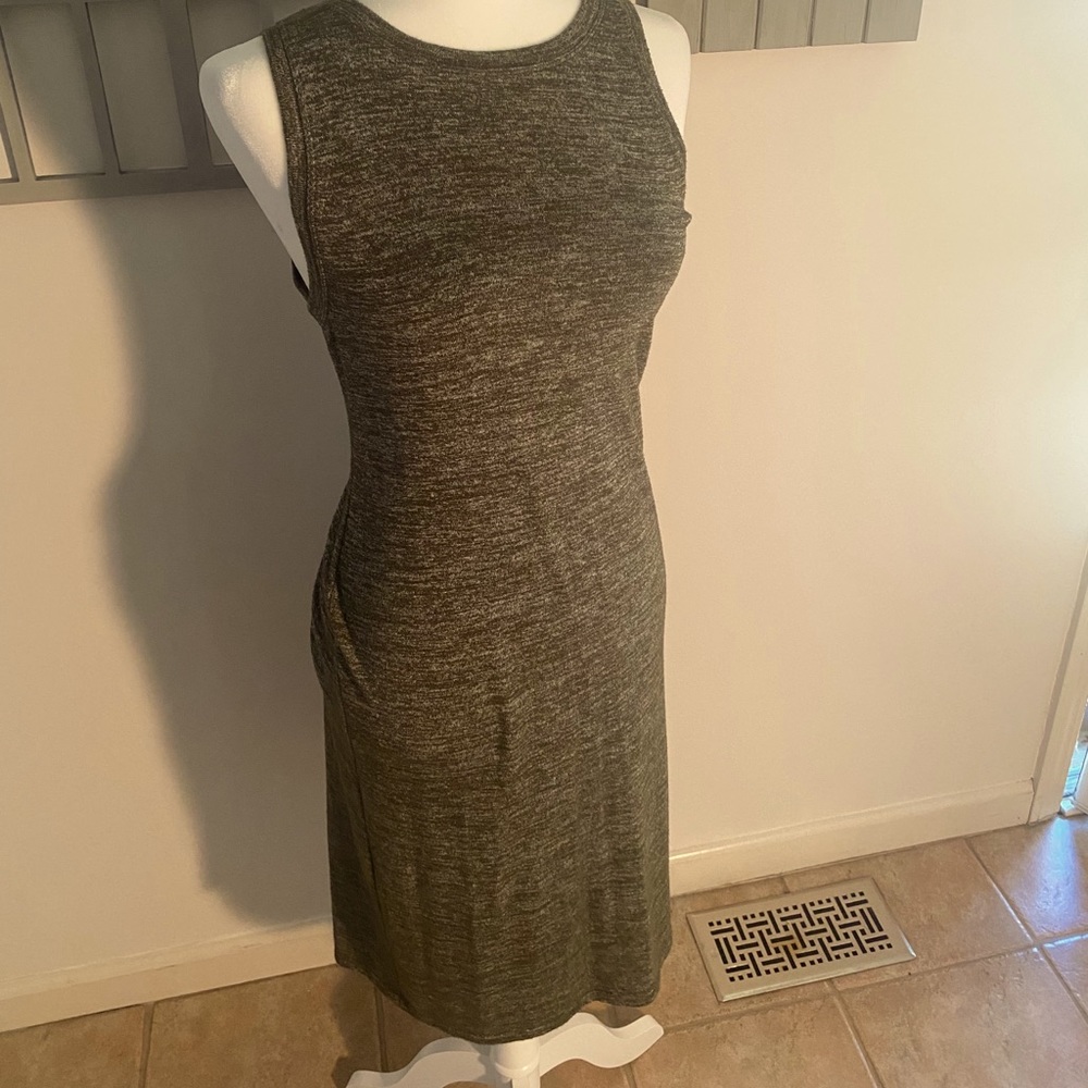 Gap soft spun dress.